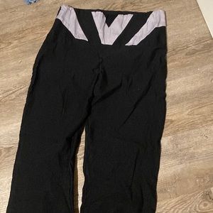 Cute Leggings with flare ends